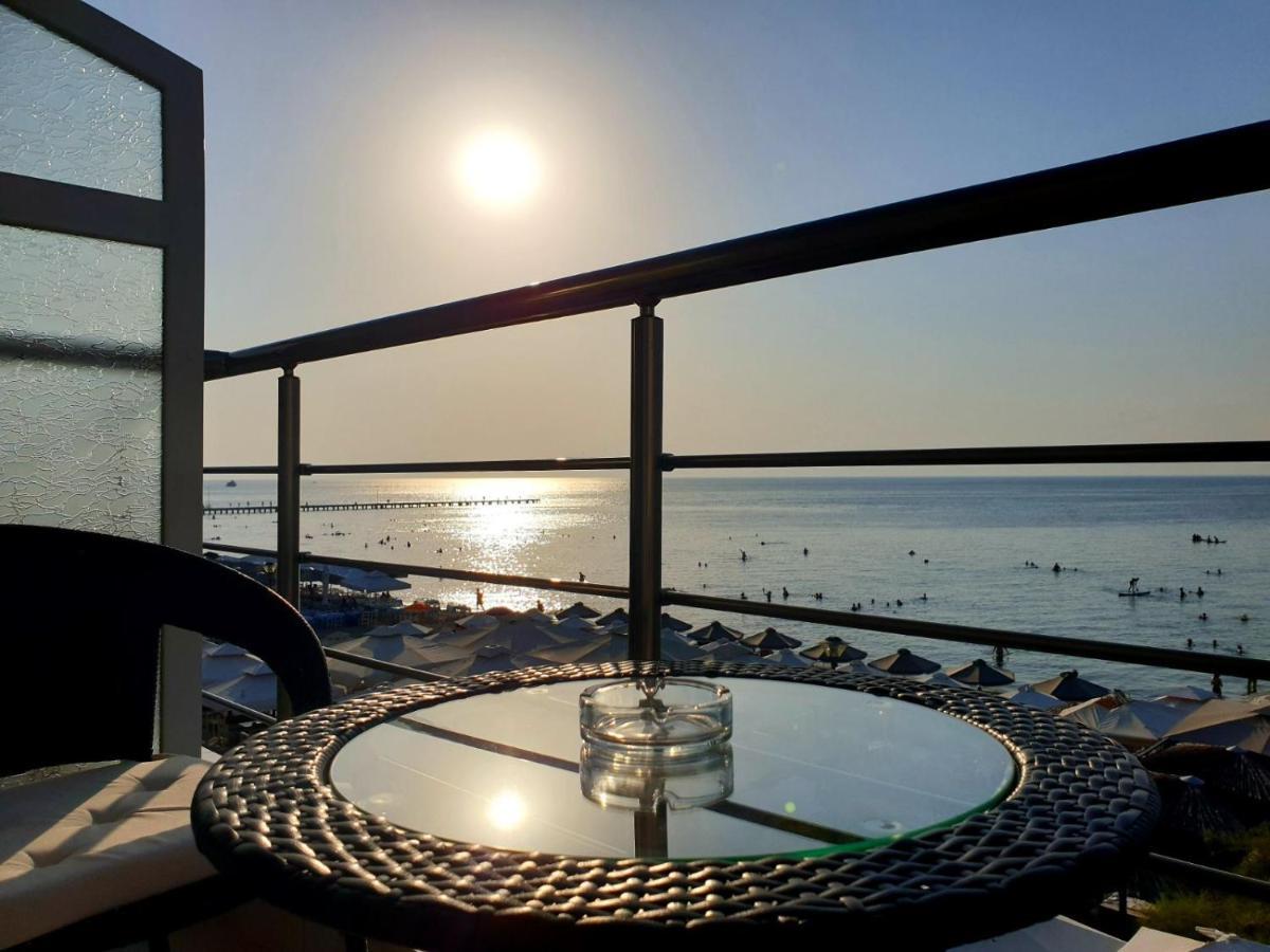 Studios Aigialos Περαία Εξωτερικό φωτογραφία