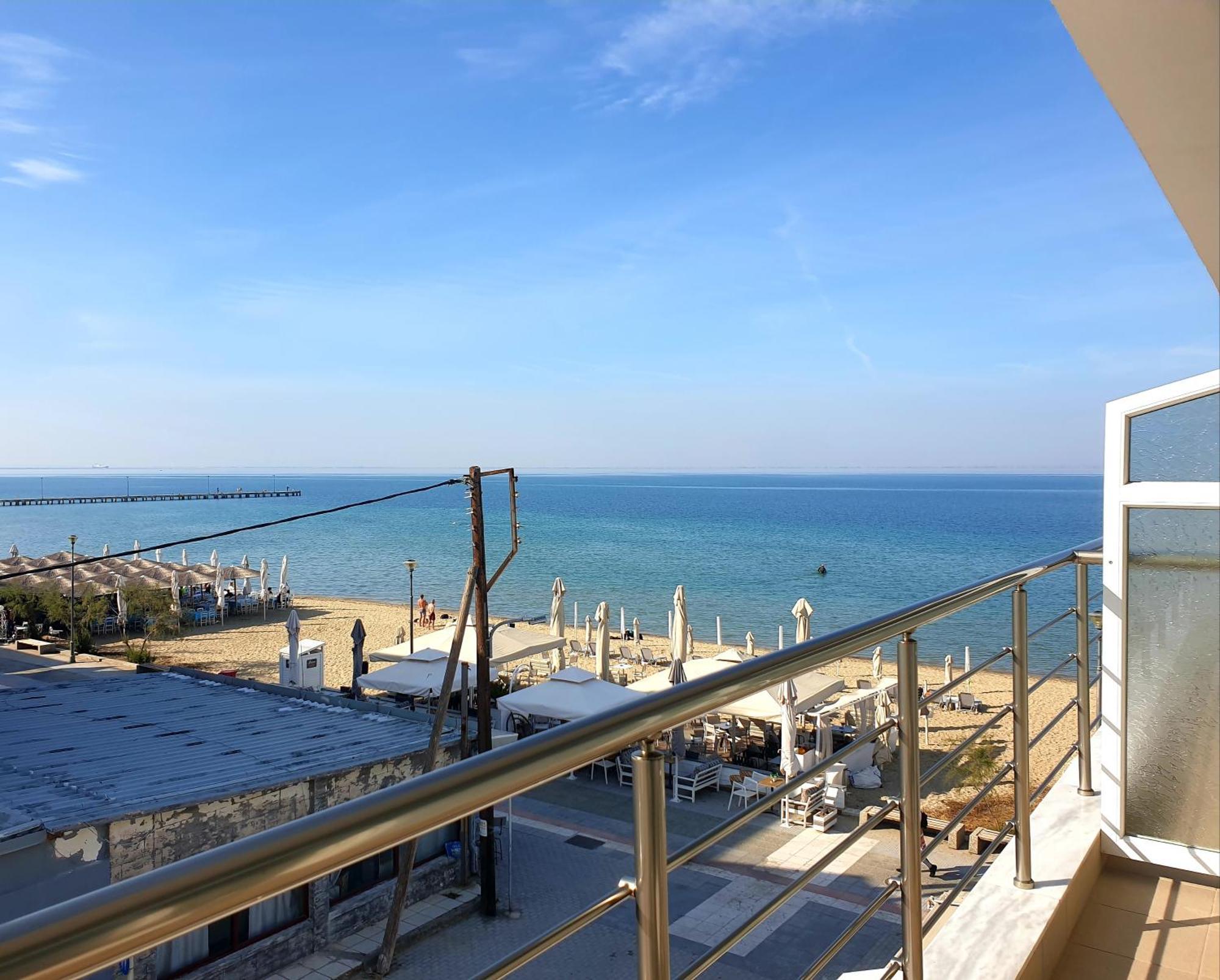 Studios Aigialos Περαία Εξωτερικό φωτογραφία